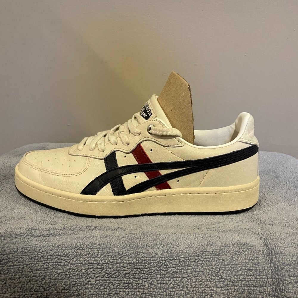 Onitsuka Tiger Men's GSM SD Cream Peacoat Size 8